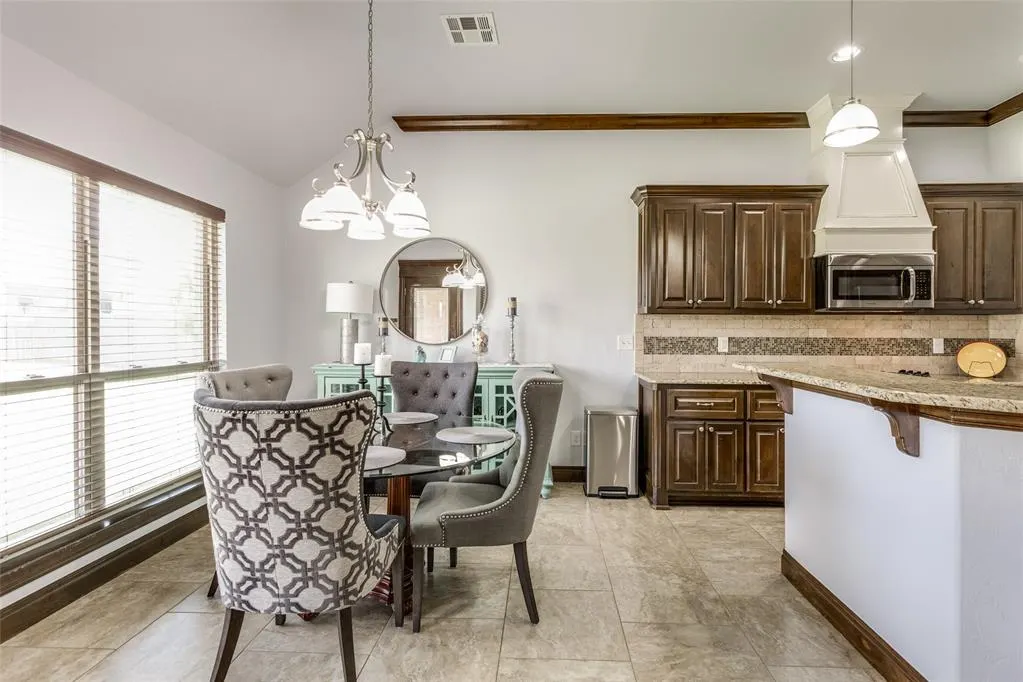 Photo 15 — 13608 Lark Lane, Oklahoma City, OK 73142