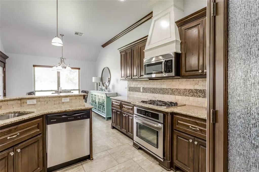 Photo 19 — 13608 Lark Lane, Oklahoma City, OK 73142