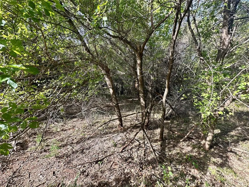 Photo 3 — 8730 Old Oak Lane, Noble, OK 73068