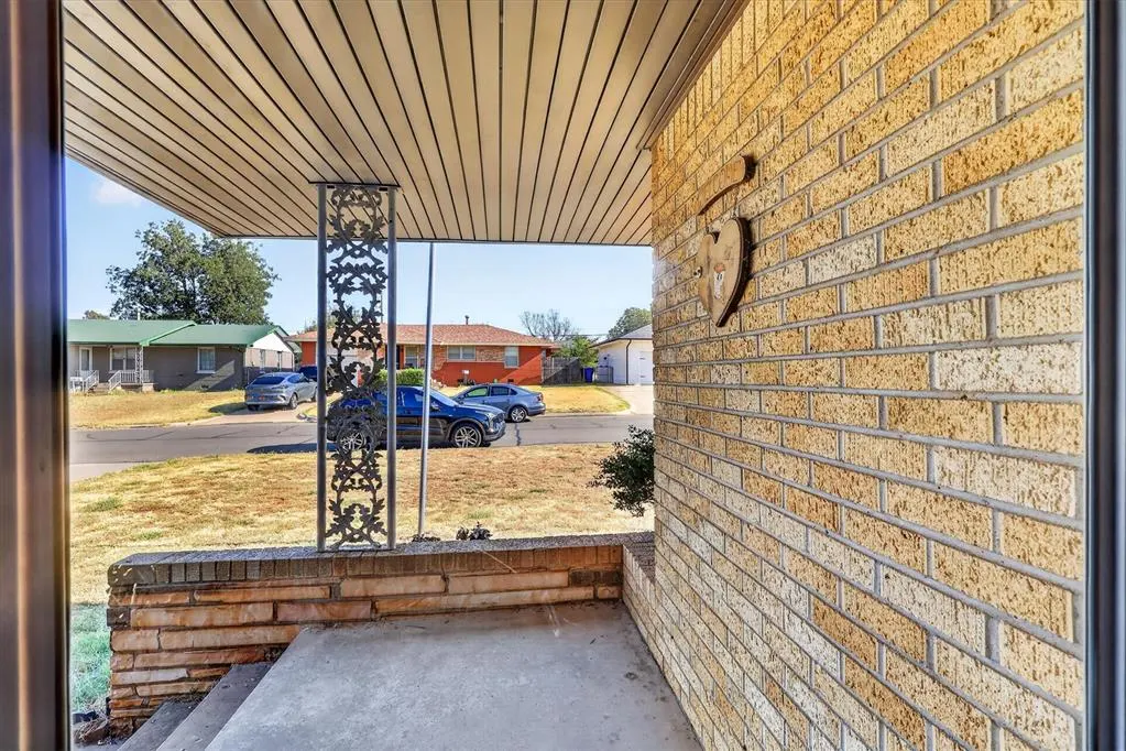 Photo 6 — 128 W Jarman Street, Midwest City, OK 73110