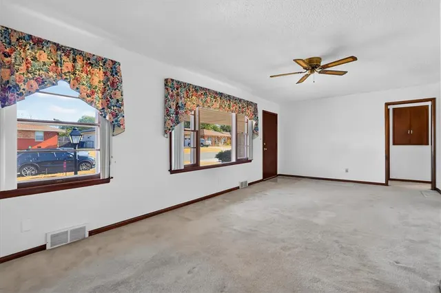 Photo 7 — 128 W Jarman Street, Midwest City, OK 73110