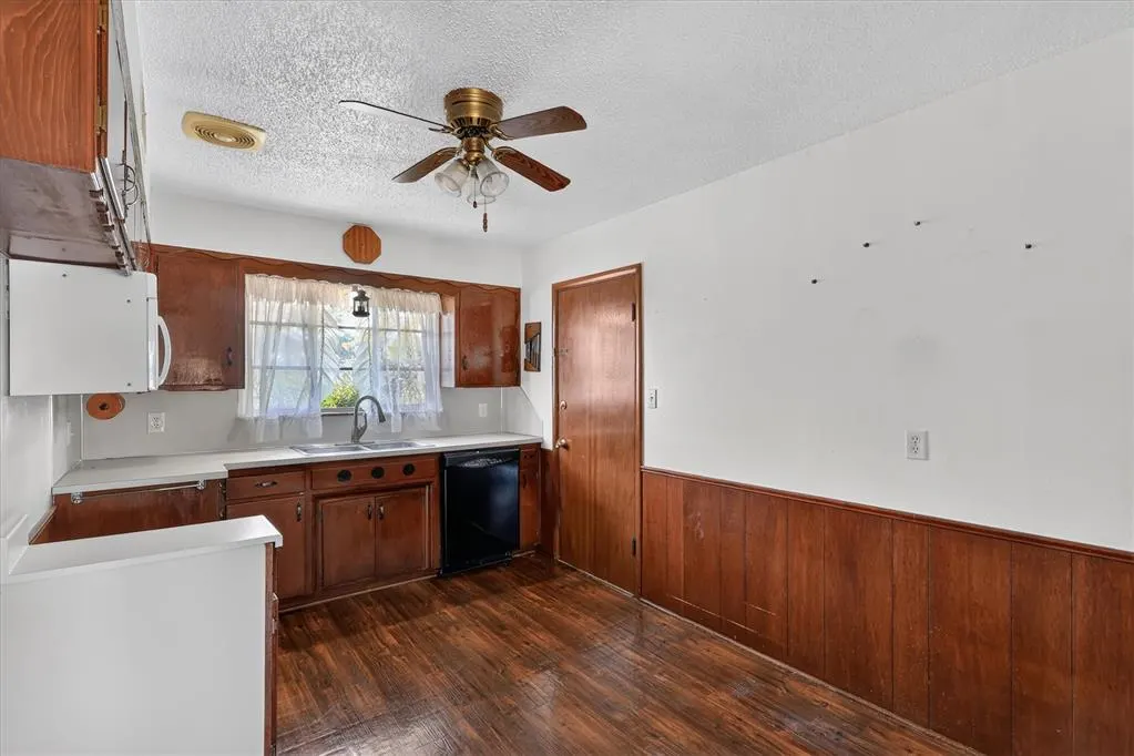 Photo 12 — 128 W Jarman Street, Midwest City, OK 73110