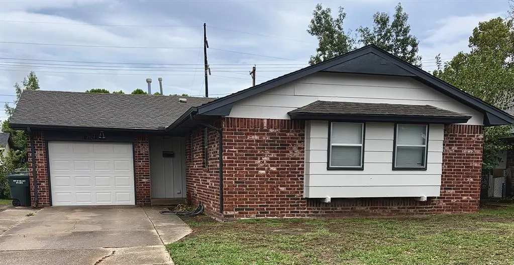 Front exterior — 3924 Bismarc Drive, Del City, OK 73115