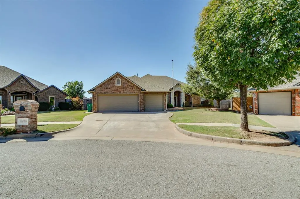 Photo 3 — 8616 NW 113th Court, Oklahoma City, OK 73162