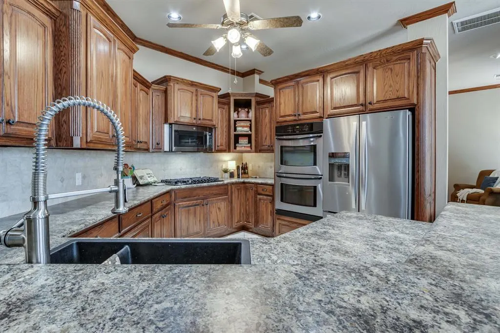 Photo 11 — 8616 NW 113th Court, Oklahoma City, OK 73162