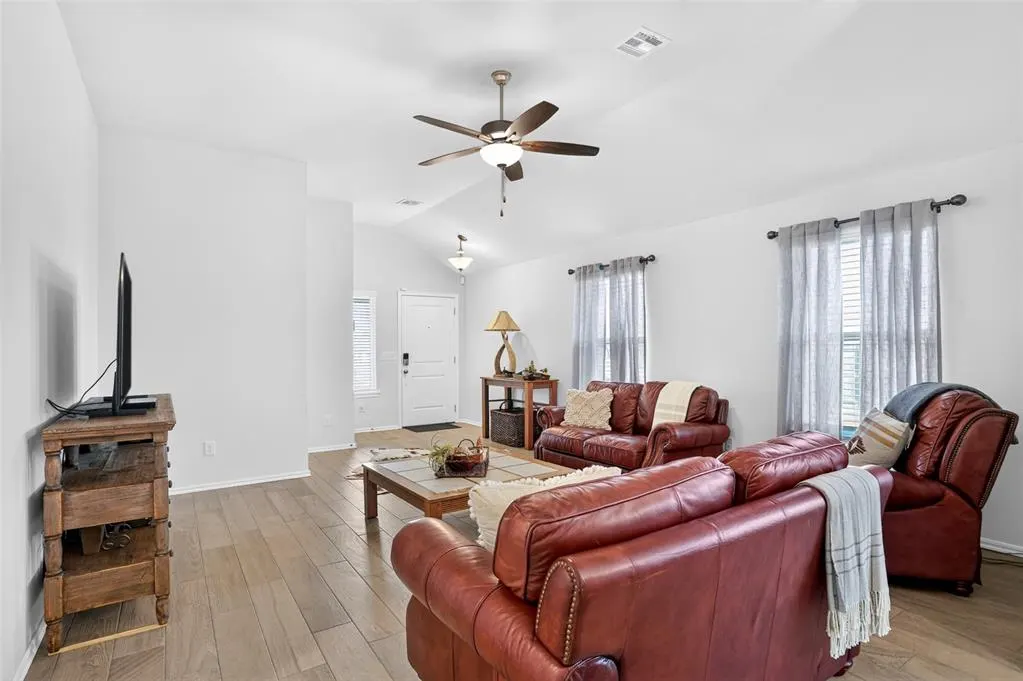Photo 13 — 19628 Brookville Drive, Edmond, OK 73012