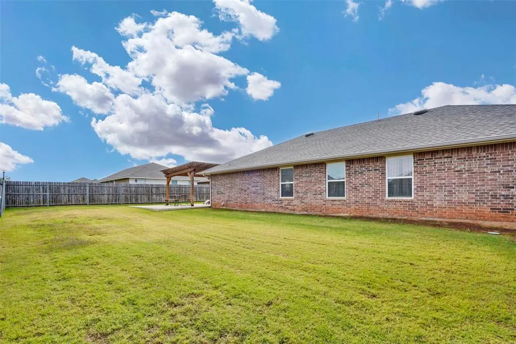 Photo 44 — 19628 Brookville Drive, Edmond, OK 73012