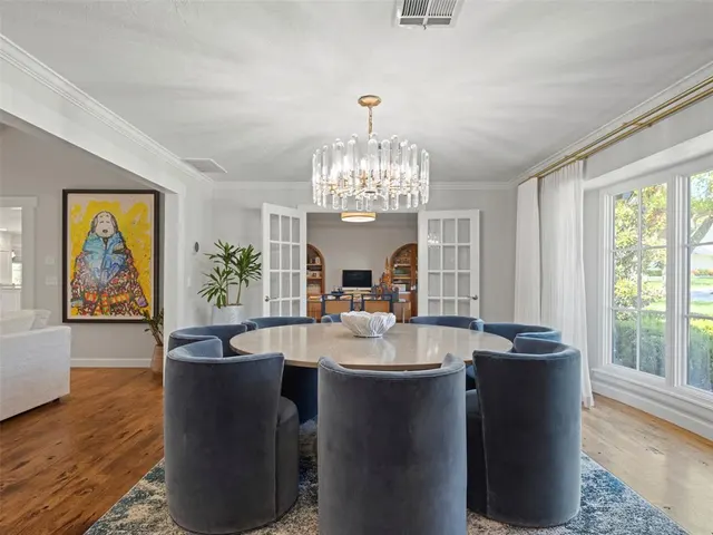 Photo 3 — 1608 Westminster Place, Nichols Hills, OK 73120