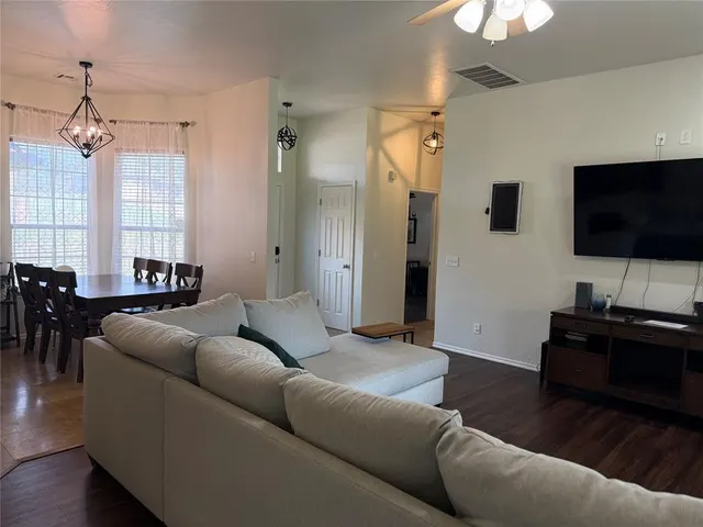 Photo 5 — 11525 Stonecrest, Guthrie, OK 73044