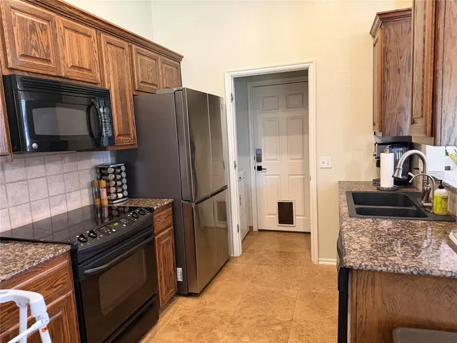 Photo 7 — 11525 Stonecrest, Guthrie, OK 73044