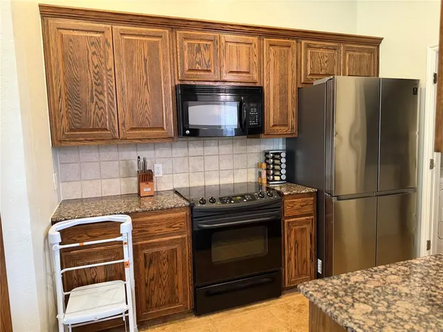 Photo 8 — 11525 Stonecrest, Guthrie, OK 73044