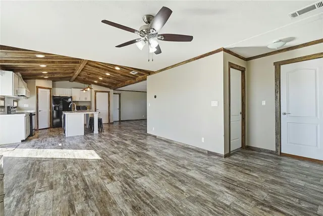 Photo 8 — 17620 County Road NS 213 Road, Tipton, OK 73570