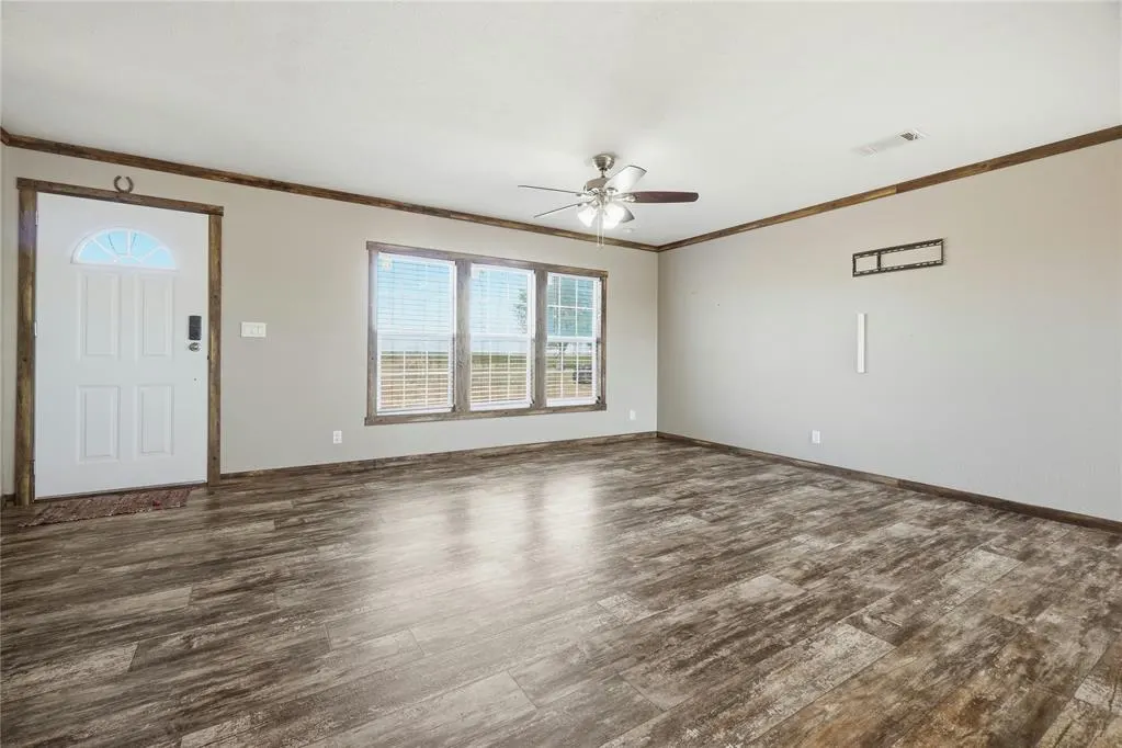 Photo 11 — 17620 County Road NS 213 Road, Tipton, OK 73570