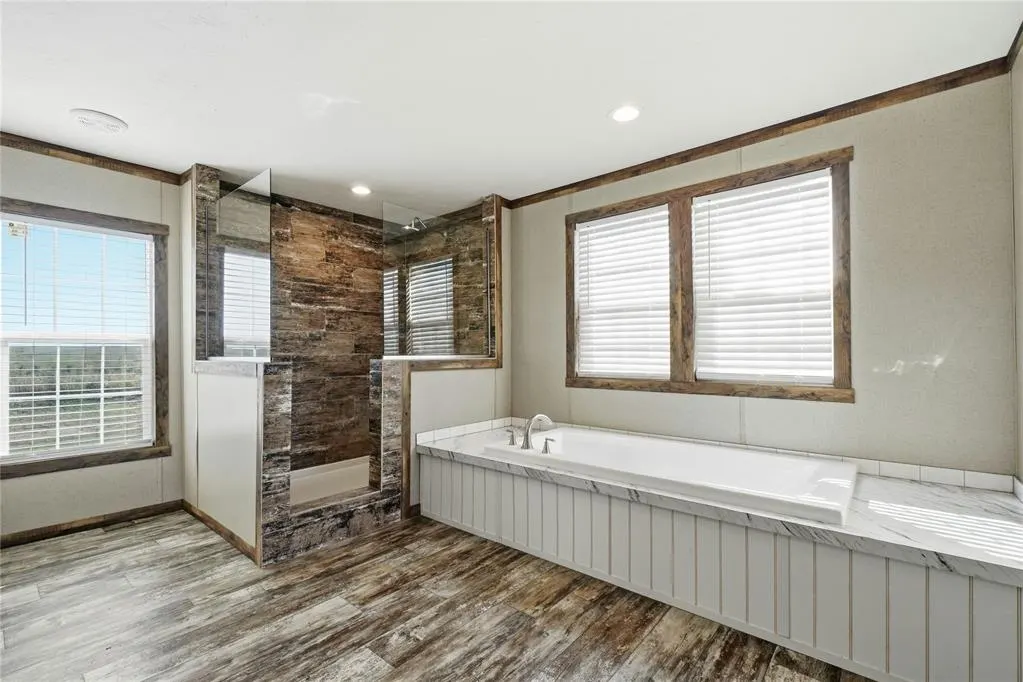 Photo 24 — 17620 County Road NS 213 Road, Tipton, OK 73570