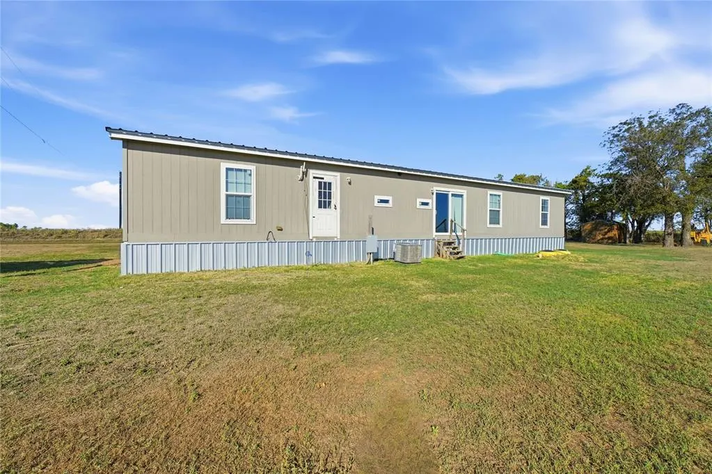 Photo 37 — 17620 County Road NS 213 Road, Tipton, OK 73570