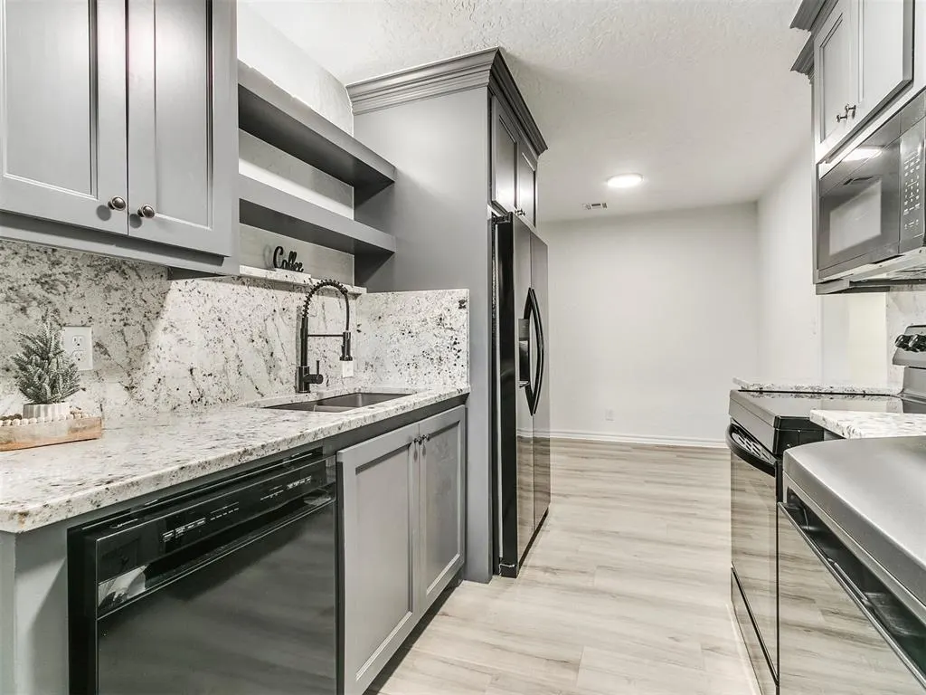Photo 6 — 715 W Wisconsin Avenue, Chickasha, OK 73018