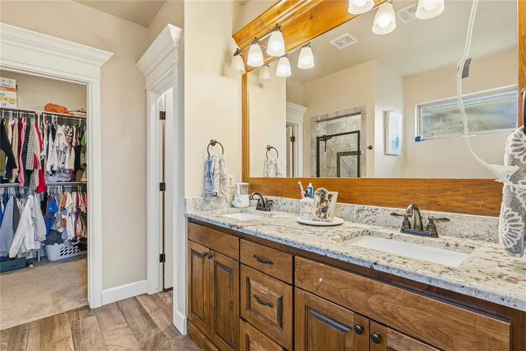 Photo 19 — 14108 Georgian Way, Yukon, OK 73099