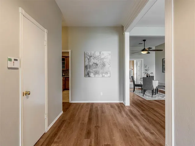 Photo 4 — 1085 Pioneer Road, Tuttle, OK 73089