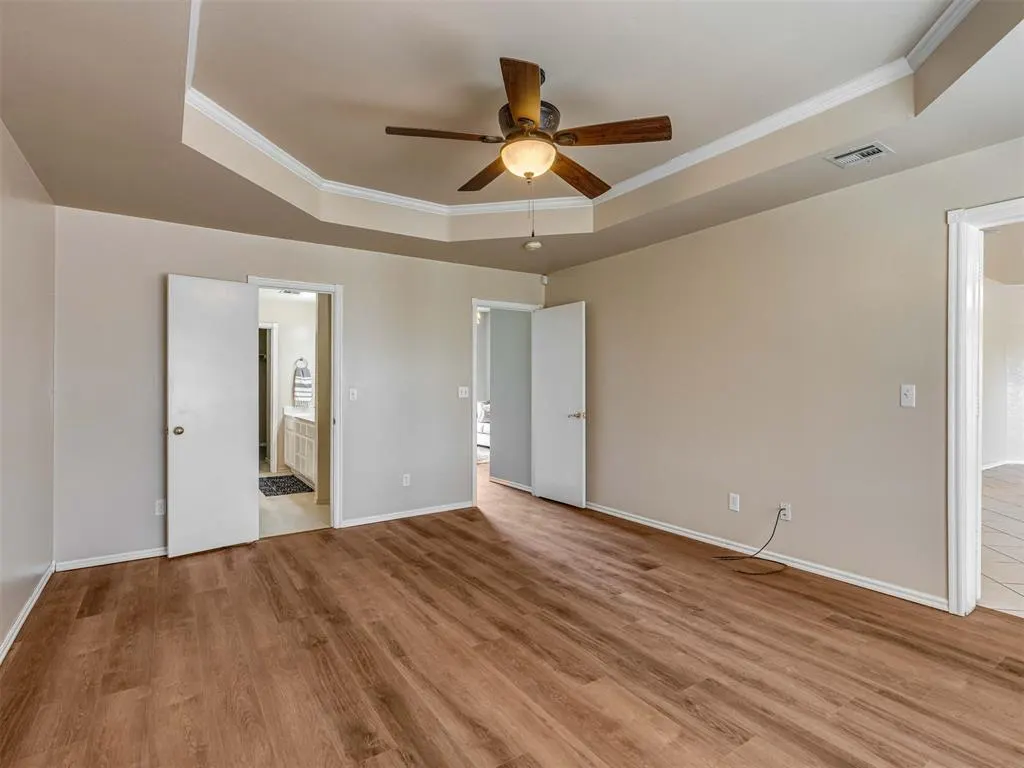 Photo 16 — 1085 Pioneer Road, Tuttle, OK 73089