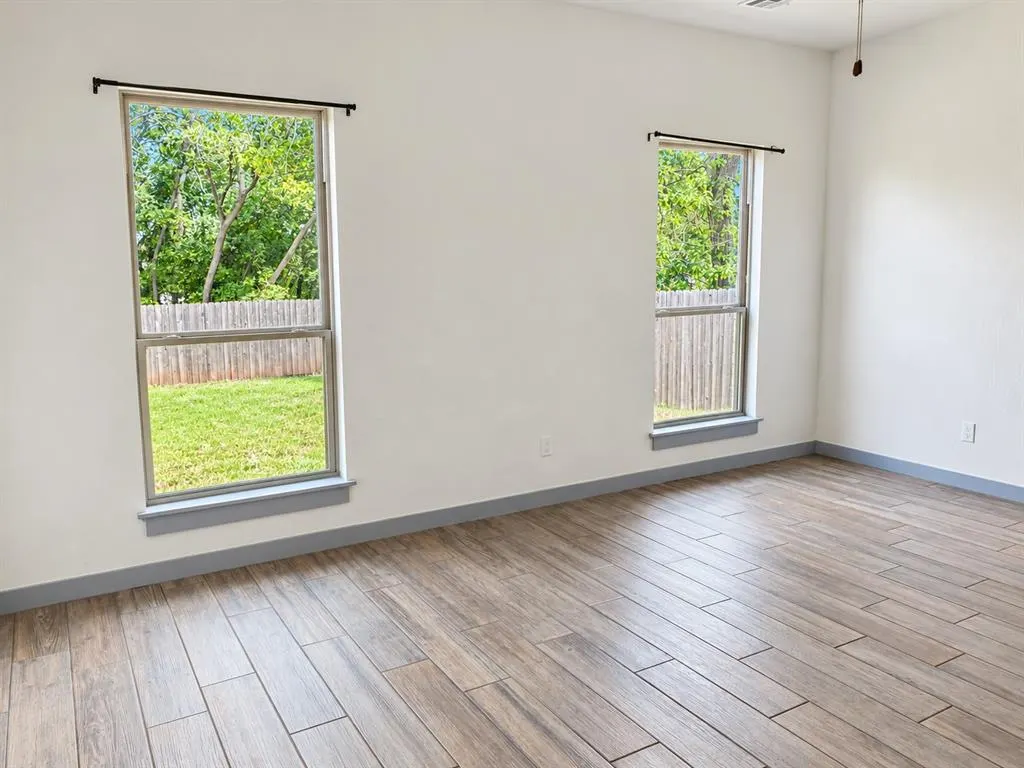 Photo 21 — 200 E 6th Street, Arcadia, OK 73007