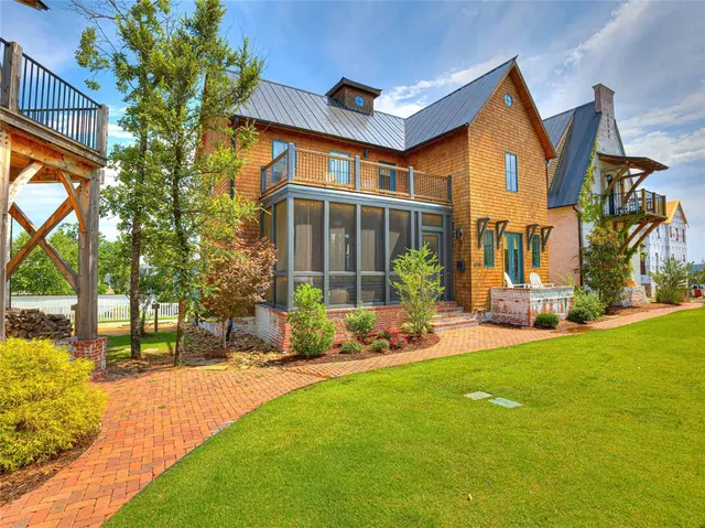 Photo 2 — 67 Ridgeline Road B, Carlton Landing, OK 74432