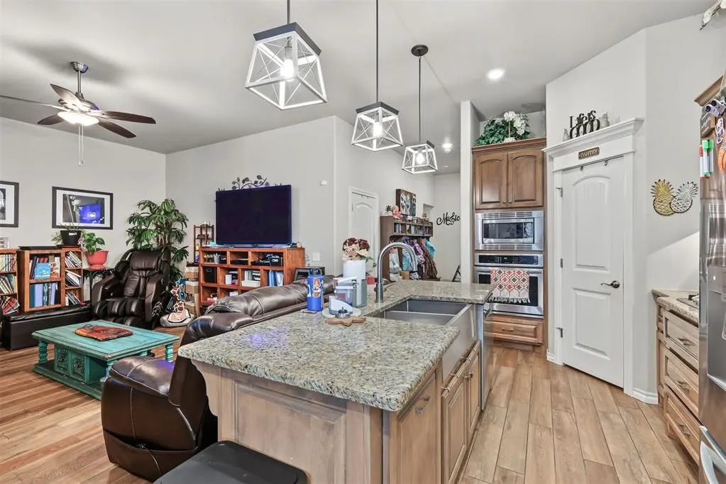 Photo 9 — 18816 Autumn Grove Drive, Edmond, OK 73012