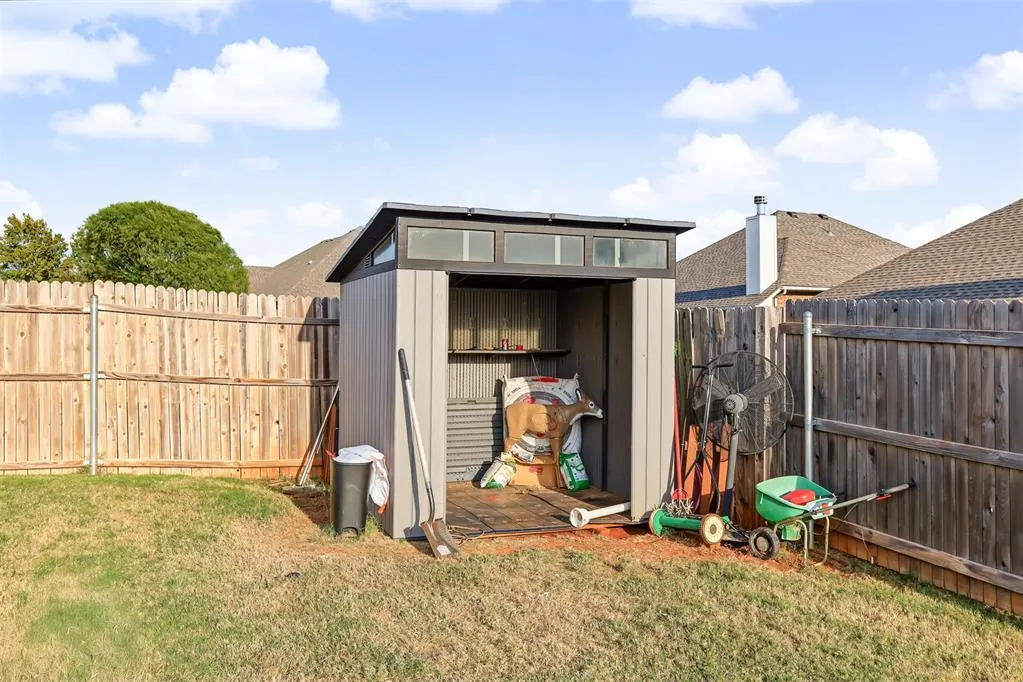 Photo 19 — 18816 Autumn Grove Drive, Edmond, OK 73012