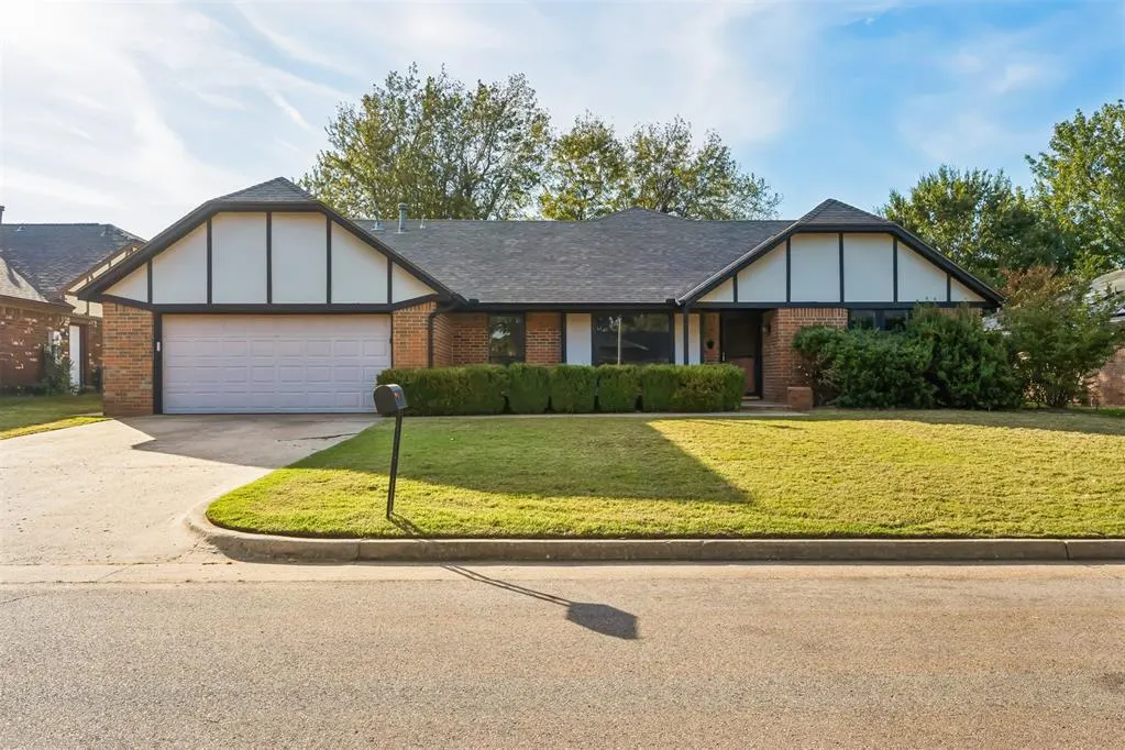 Front exterior — 10417 Falcon Place, Oklahoma City, OK 73162