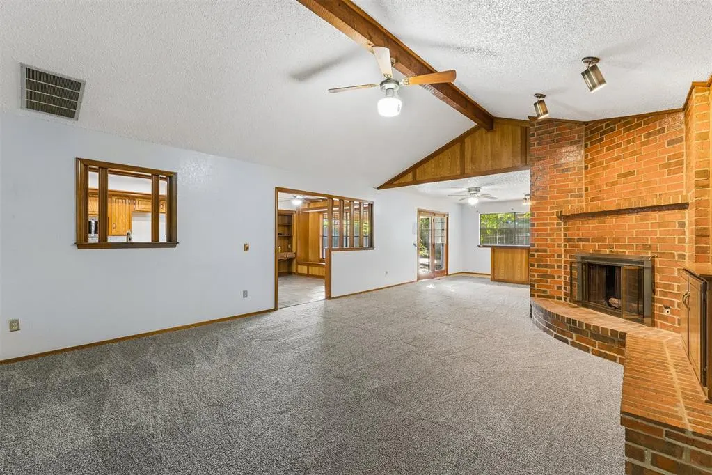 Photo 12 — 10417 Falcon Place, Oklahoma City, OK 73162