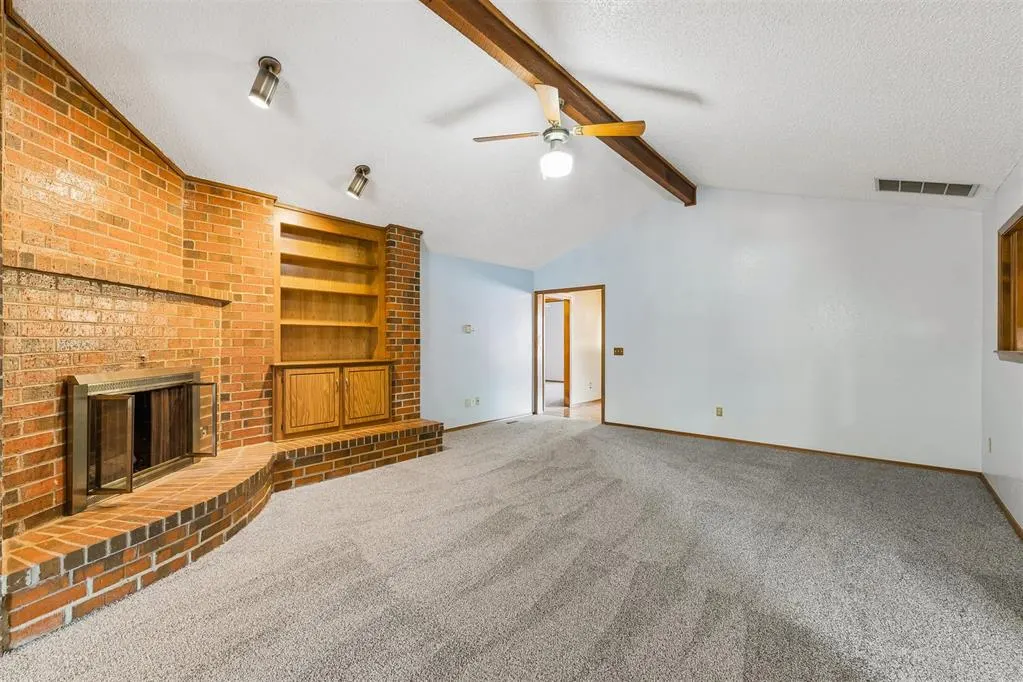 Photo 13 — 10417 Falcon Place, Oklahoma City, OK 73162