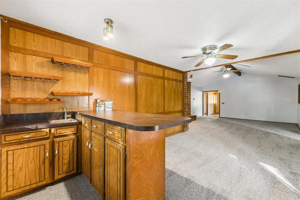 Photo 17 — 10417 Falcon Place, Oklahoma City, OK 73162