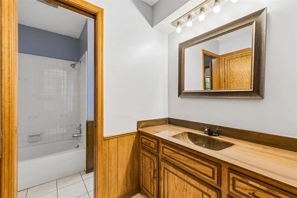 Photo 31 — 10417 Falcon Place, Oklahoma City, OK 73162