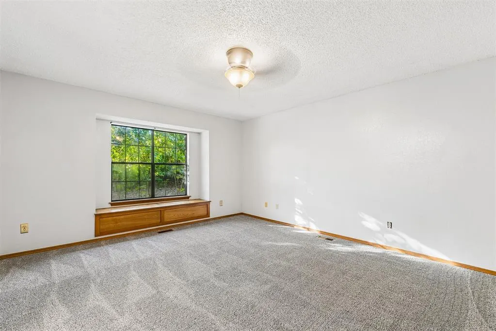 Photo 35 — 10417 Falcon Place, Oklahoma City, OK 73162