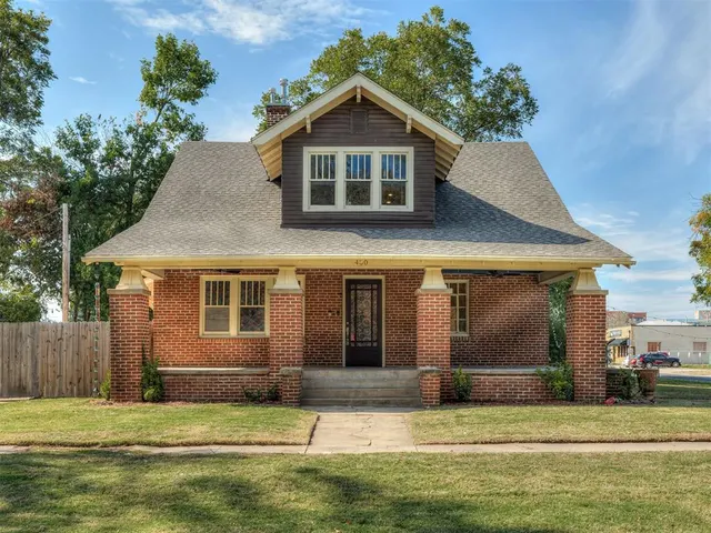 Photo 2 — 430 E Comanche Street, Norman, OK 73071