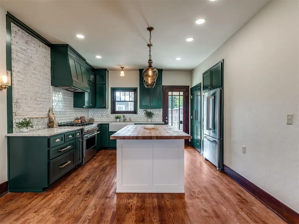 Photo 5 — 430 E Comanche Street, Norman, OK 73071