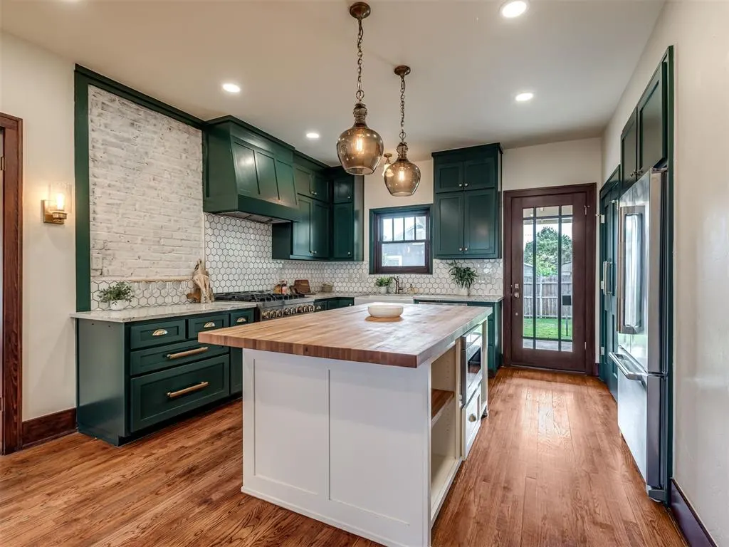 Photo 10 — 430 E Comanche Street, Norman, OK 73071