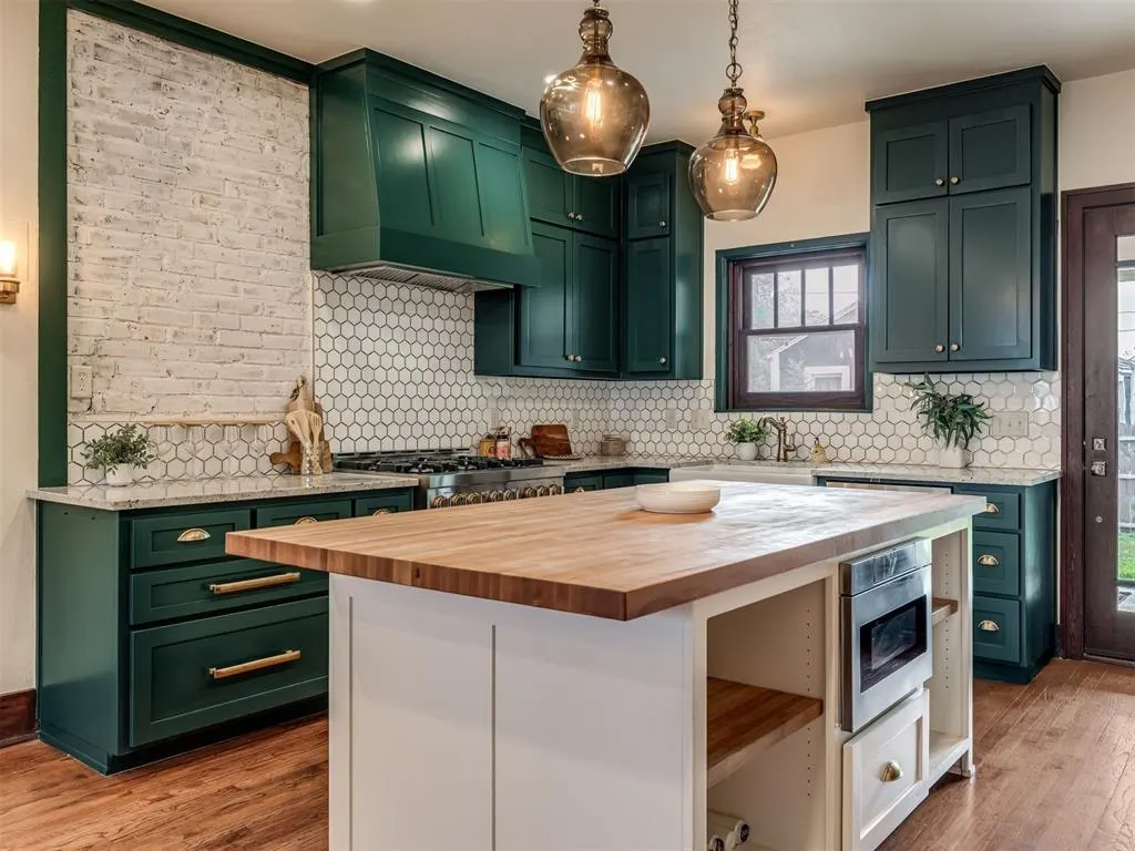 Photo 6 — 430 E Comanche Street, Norman, OK 73071