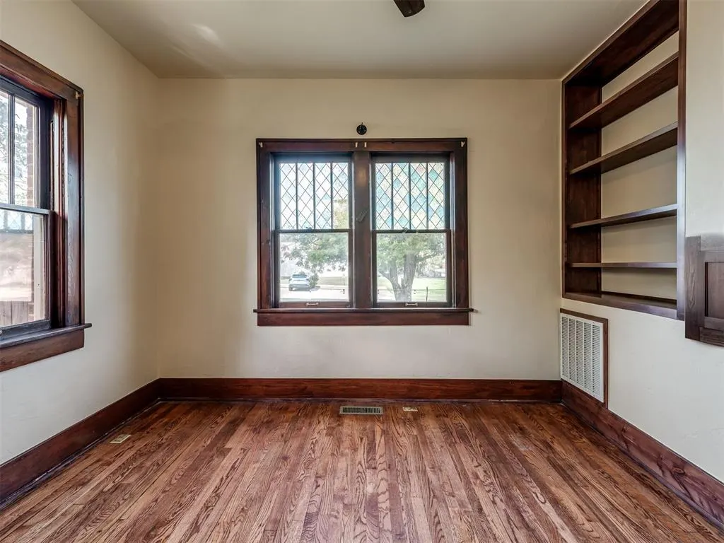 Photo 15 — 430 E Comanche Street, Norman, OK 73071