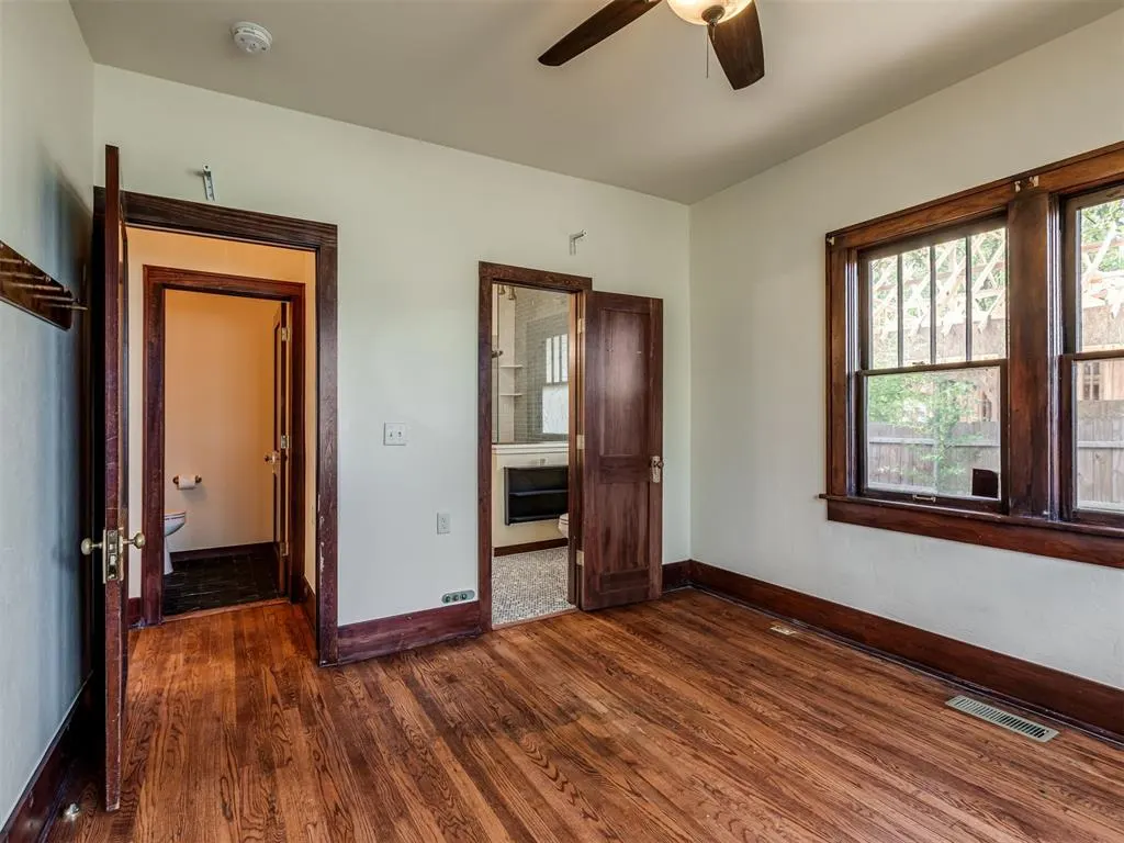 Photo 17 — 430 E Comanche Street, Norman, OK 73071