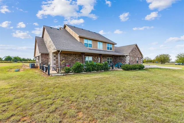 Photo 3 — 4530 Ranchero Drive, Edmond, OK 73025