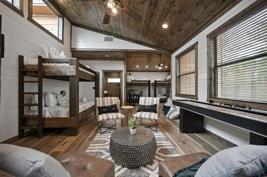 Photo 21 — 742 Scrub Oak Trail, Broken Bow, OK 74728