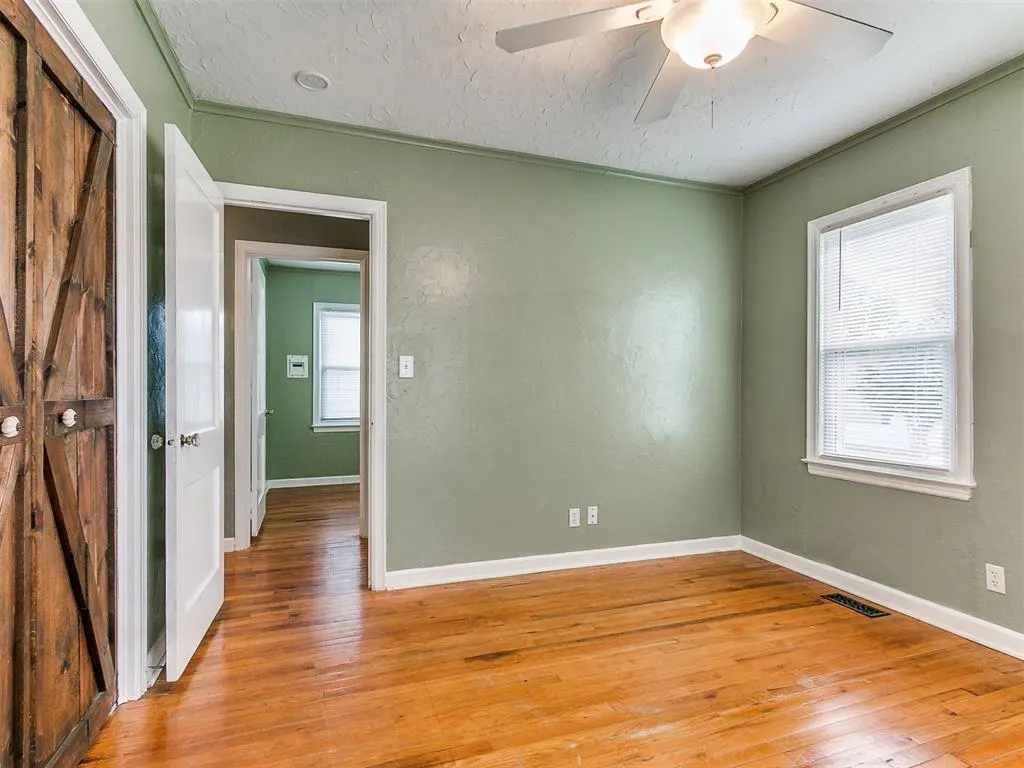 Photo 19 — 425 S 9th Street, Yukon, OK 73099