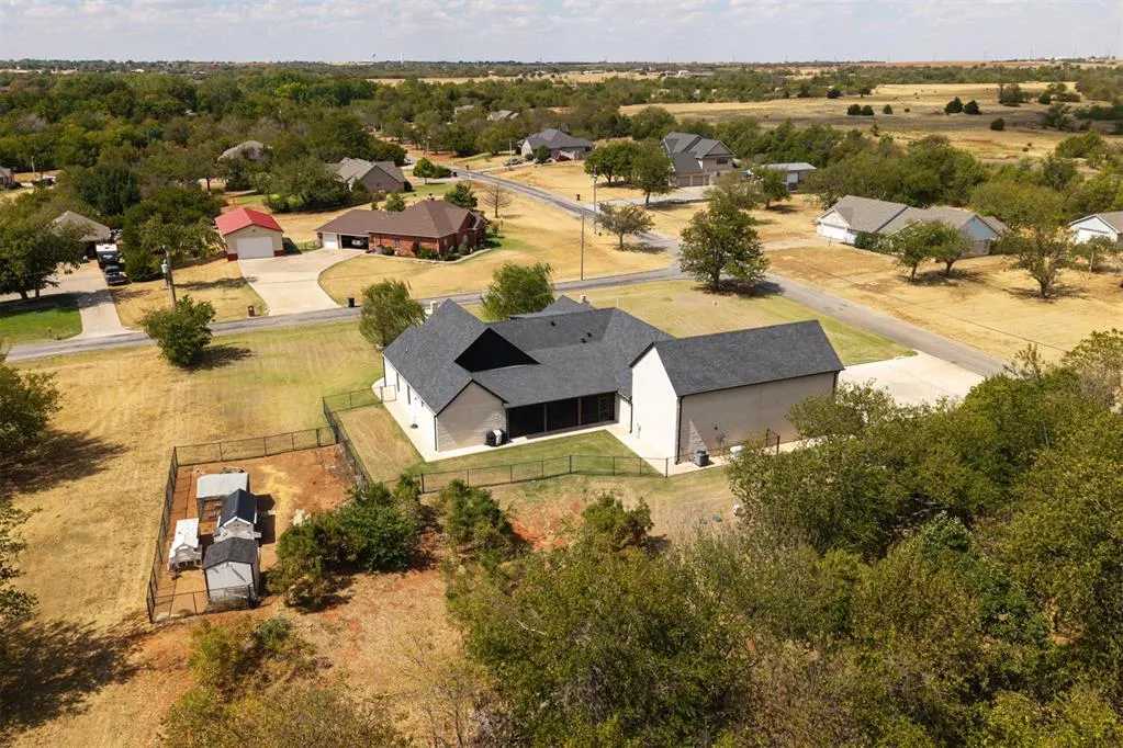 Photo 47 — 15540 Valley Drive, Piedmont, OK 73078