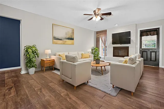 Photo 4 — 20390 Crooked Oak Drive, Harrah, OK 73045