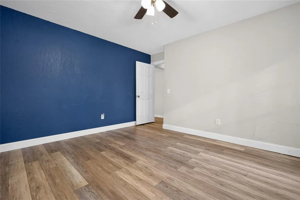 Photo 14 — 20390 Crooked Oak Drive, Harrah, OK 73045