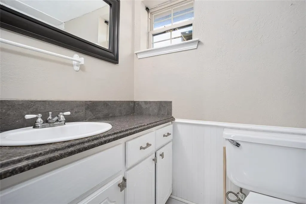 Photo 15 — 20390 Crooked Oak Drive, Harrah, OK 73045