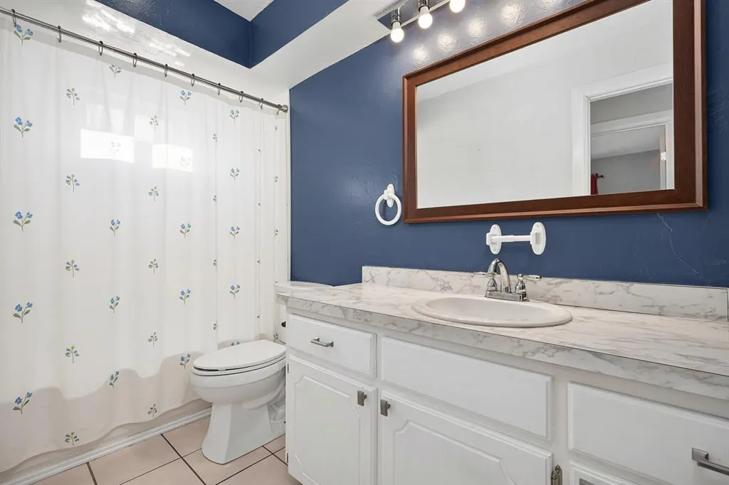 Photo 19 — 20390 Crooked Oak Drive, Harrah, OK 73045