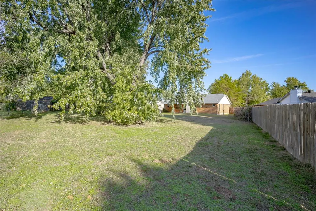 Photo 28 — 20390 Crooked Oak Drive, Harrah, OK 73045