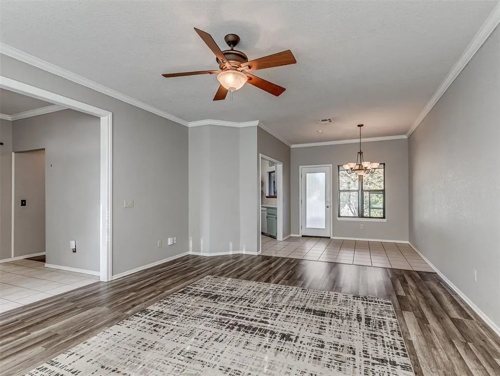 Photo 13 — 13225 Springcreek Drive, Oklahoma City, OK 73170