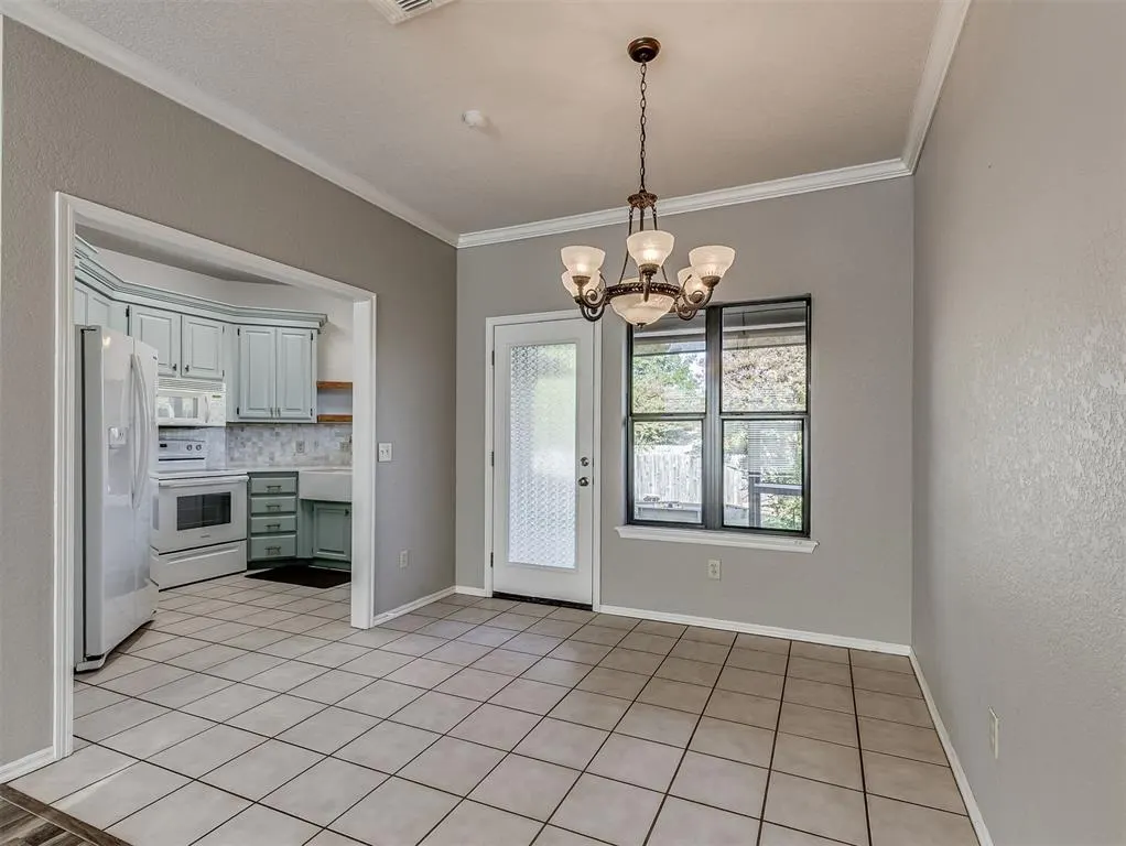 Photo 15 — 13225 Springcreek Drive, Oklahoma City, OK 73170